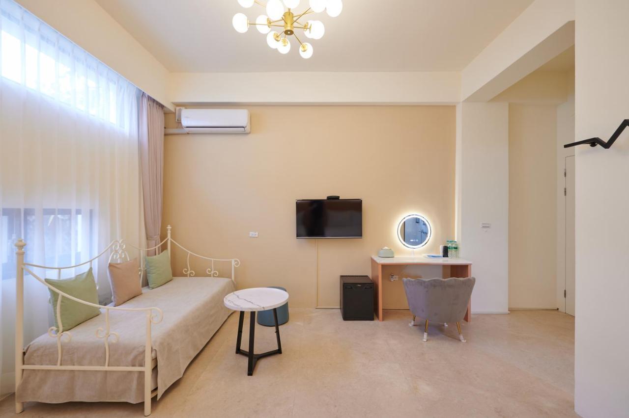 Avenue B&B Hualien Buitenkant foto